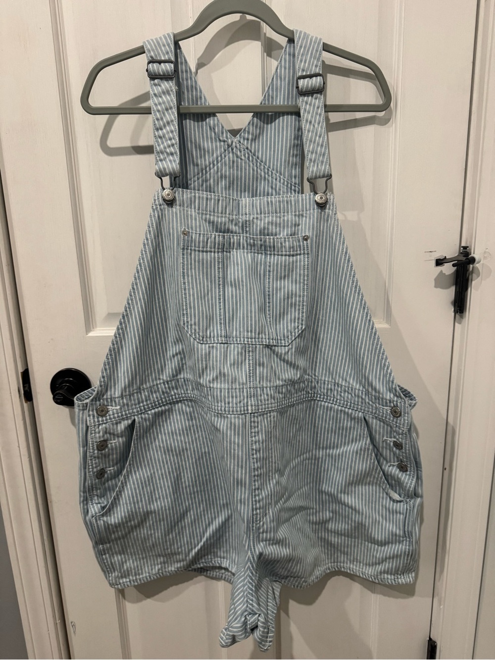 Old Navy Light Blue and White Striped Denim Short Baggy Overalls